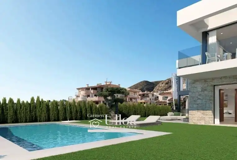 Chalet con piscina en venta en Golf Bahía, imagen 33