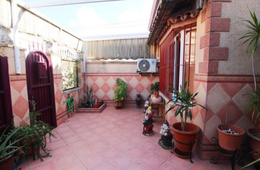 Terrassa de Casa adosada en venda en Jerez de la Frontera amb Aire condicionat i Terrassa