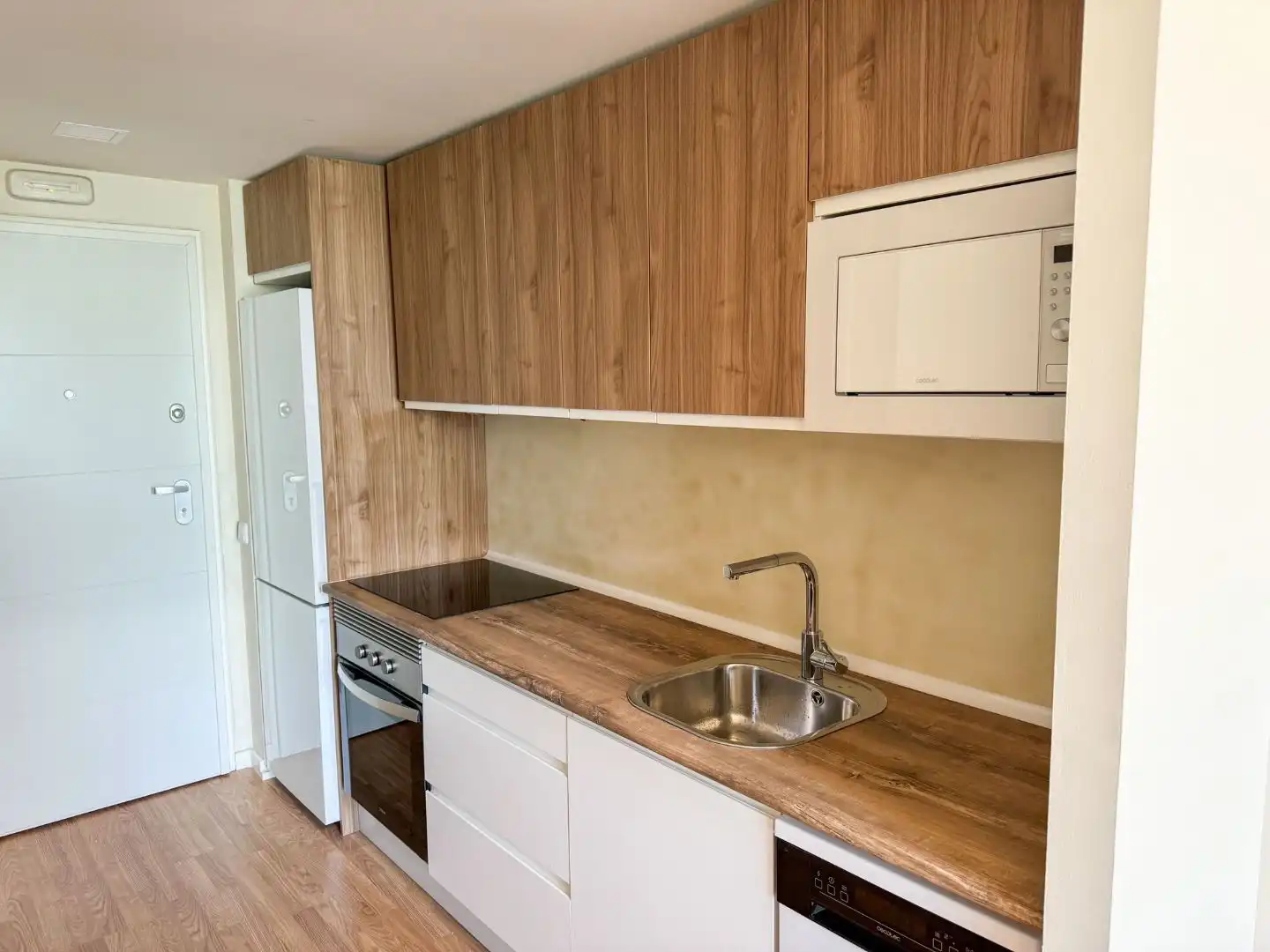 Kitchen of Flat for rent in Reyes Católicos
