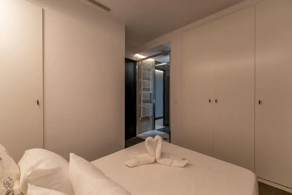 Schlafzimmer von Wohnung zum Verkauf in Madrid mit Klimaanlage, Heizung und Möbliert