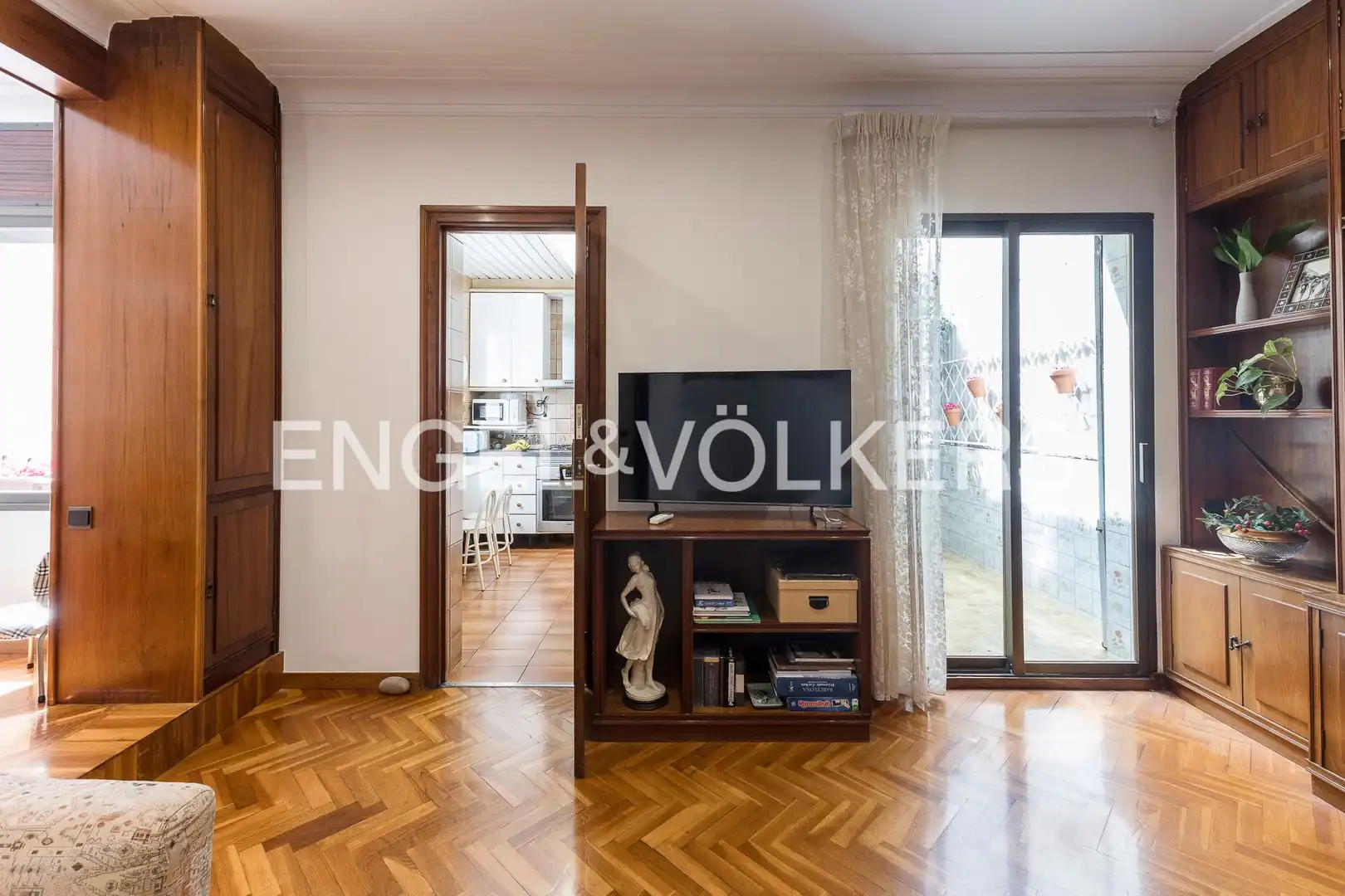 Sala d'estar de Casa o xalet en venda en Barcelona amb Aire condicionat, Calefacció i Terrassa