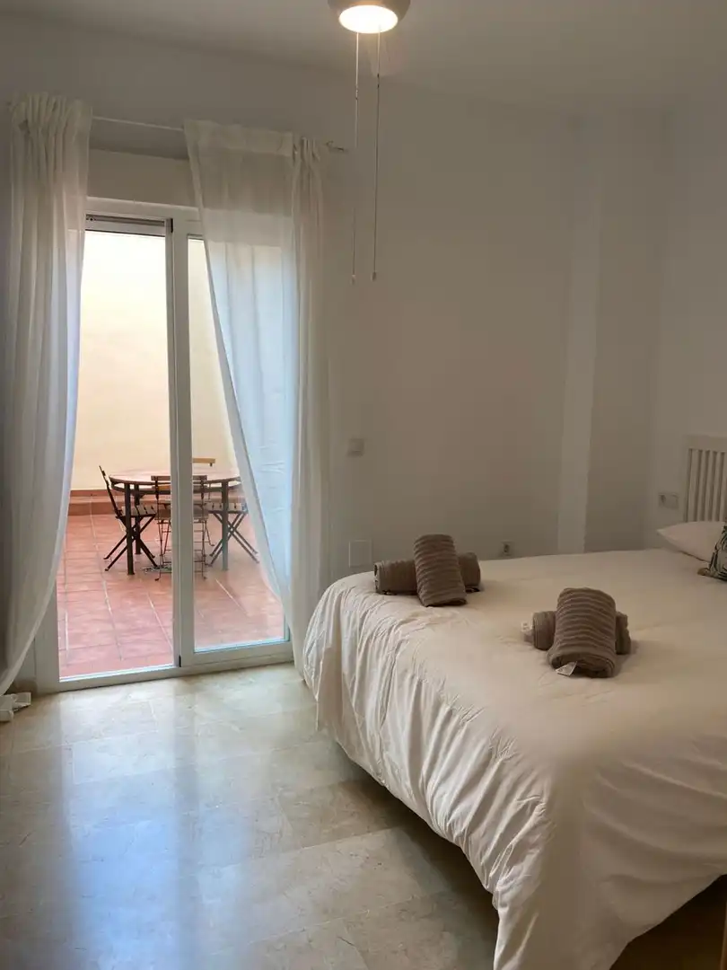 Bedroom of Flat for rent in Málaga  with Air Conditioner, Heating and Terrace