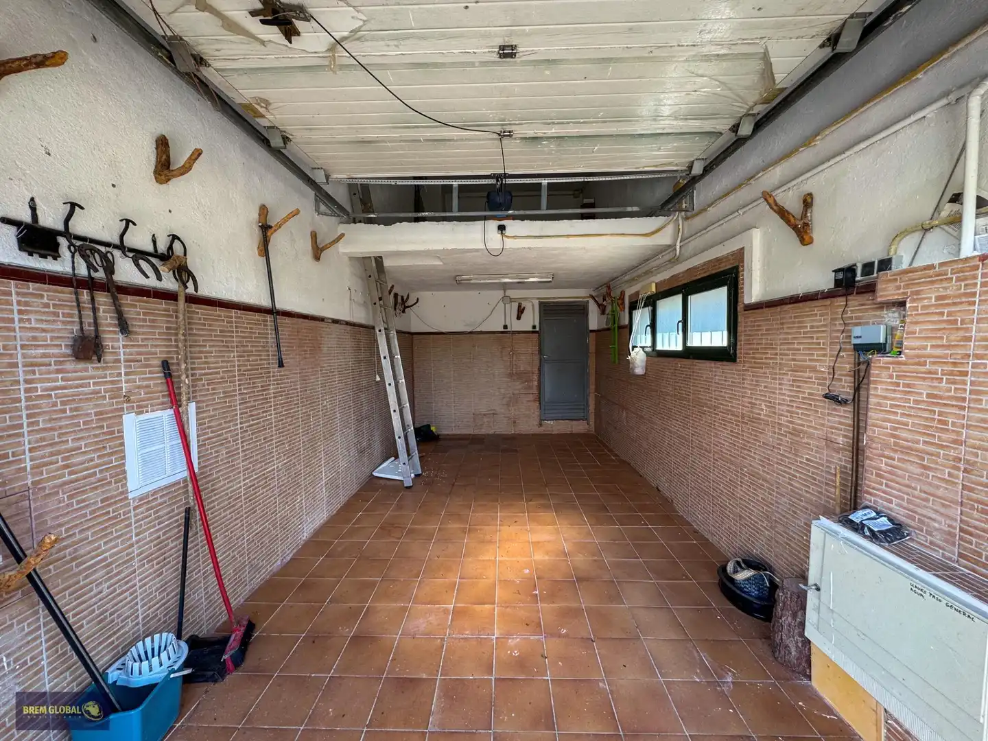 Houses for sale in Navalafuente  with Heating, Private garden and Storage room