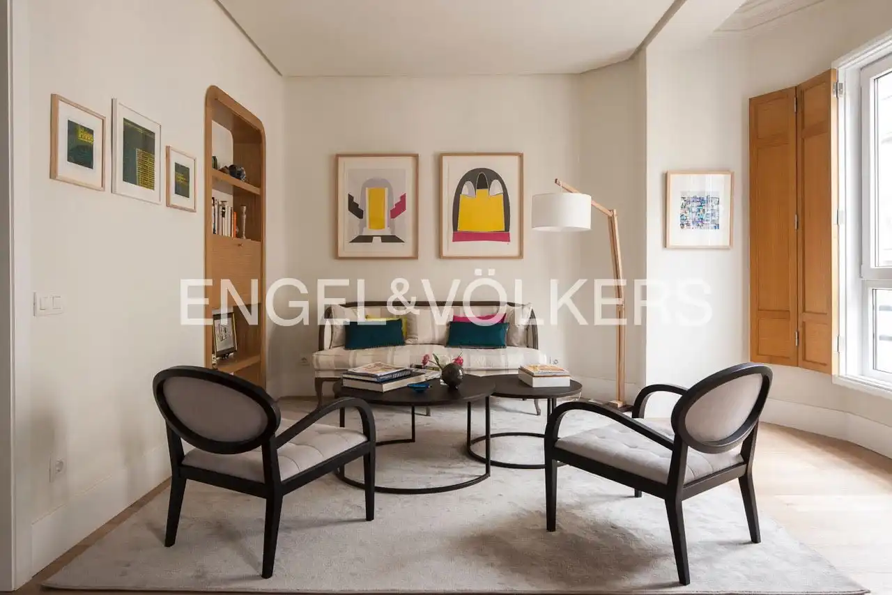 Sala de estar de Piso de alquiler en Madrid con Aire acondicionado, Calefacción y Amueblado