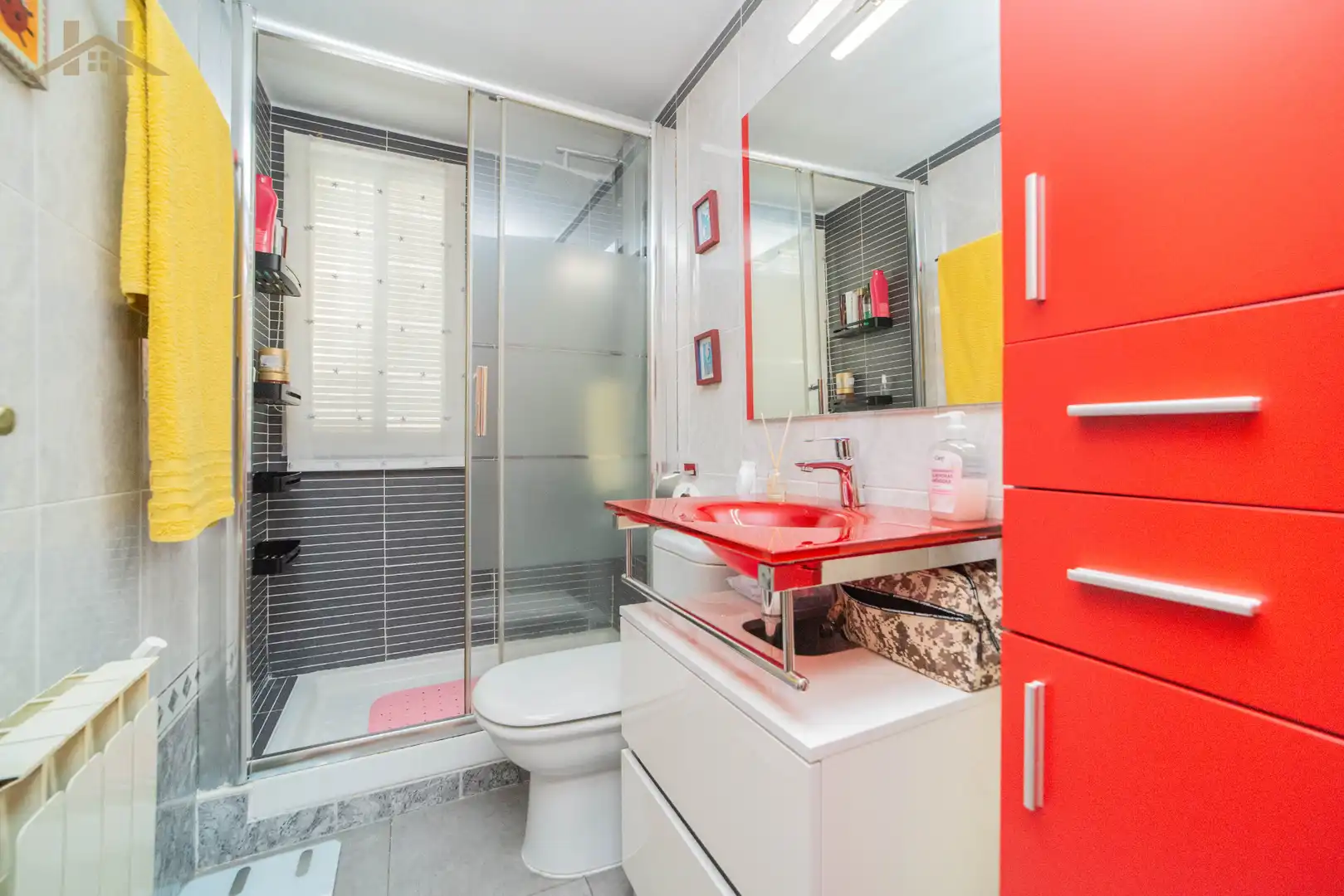 Baño de Piso en venta en Leganés con Aire acondicionado, Calefacción y Amueblado