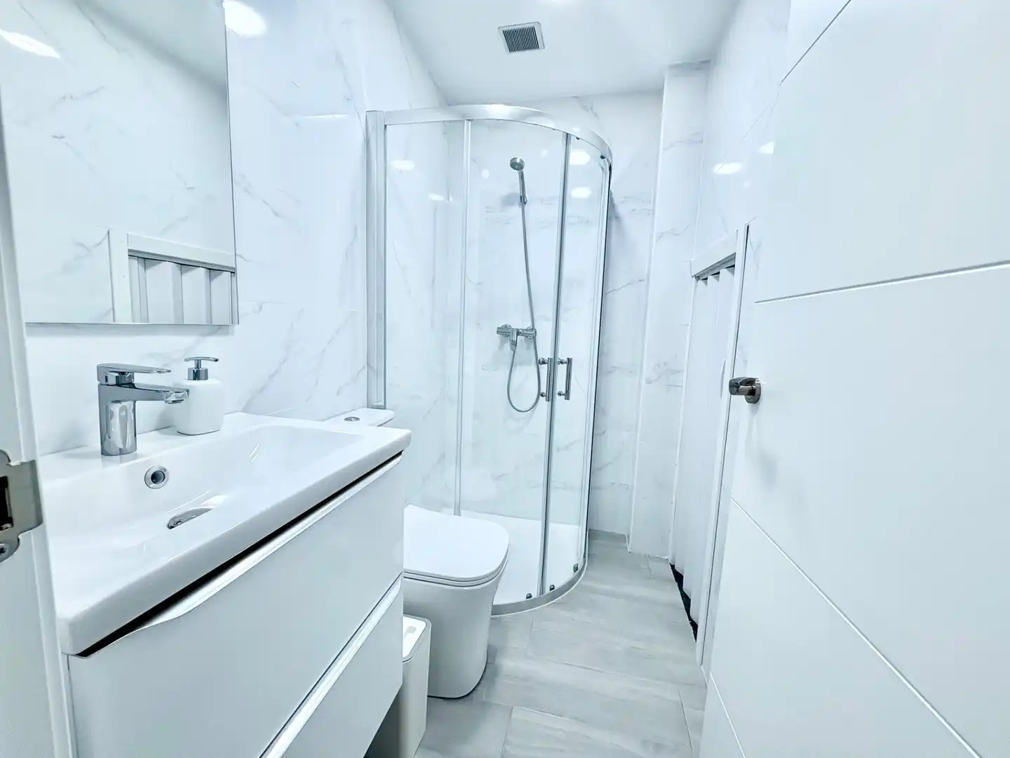 Bathroom of Ground floor for sale in Salobreña  with Furnished