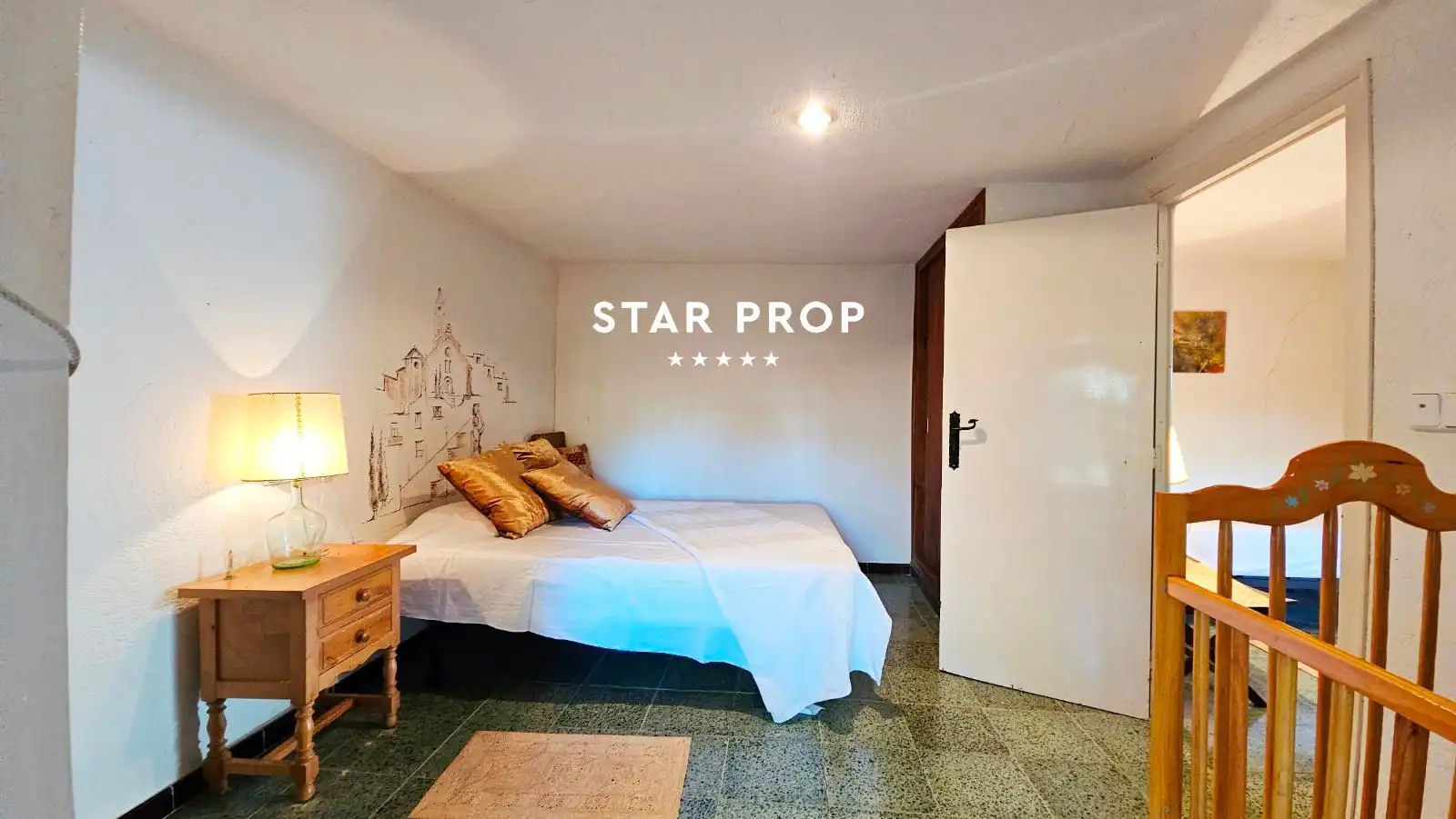 Habitación de Casa o chalet en venta en Llançà con Terraza, Trastero y Amueblado