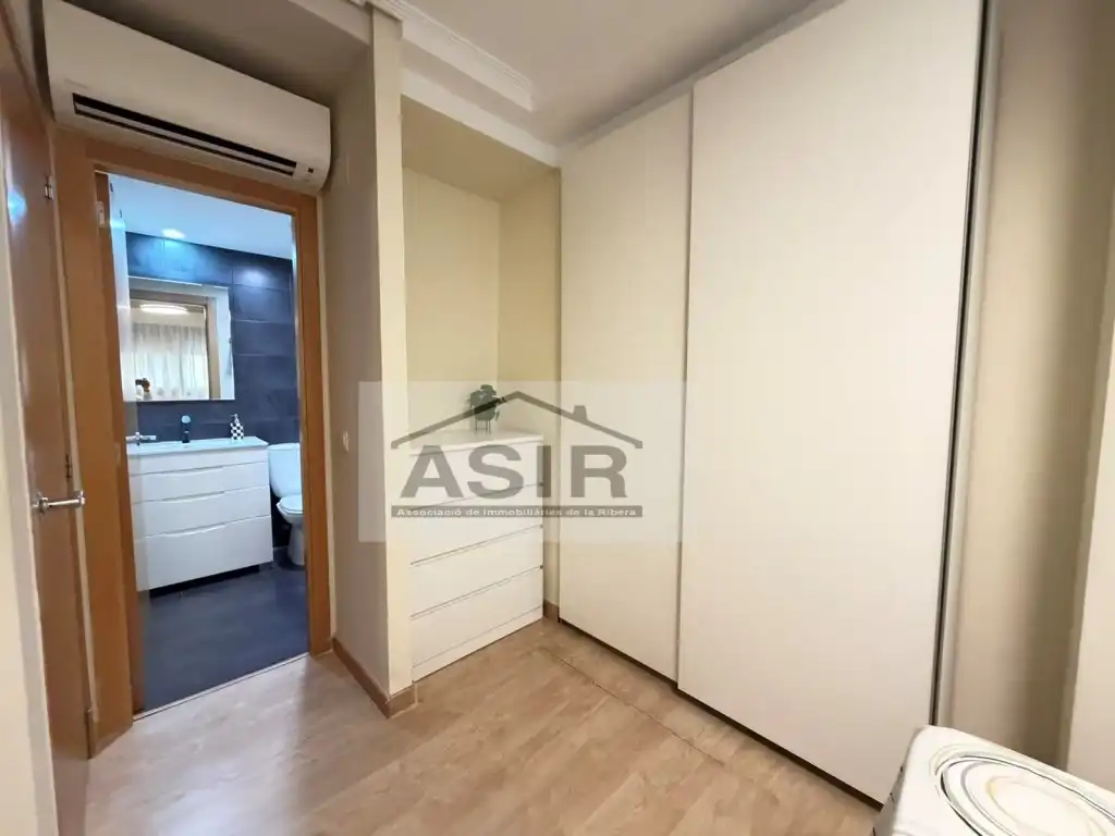 Habitación de Piso en venta en Alzira con Terraza