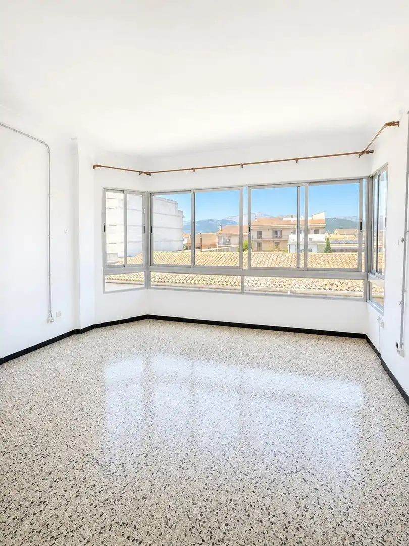 Vista exterior de Pis en venda en Sa Pobla