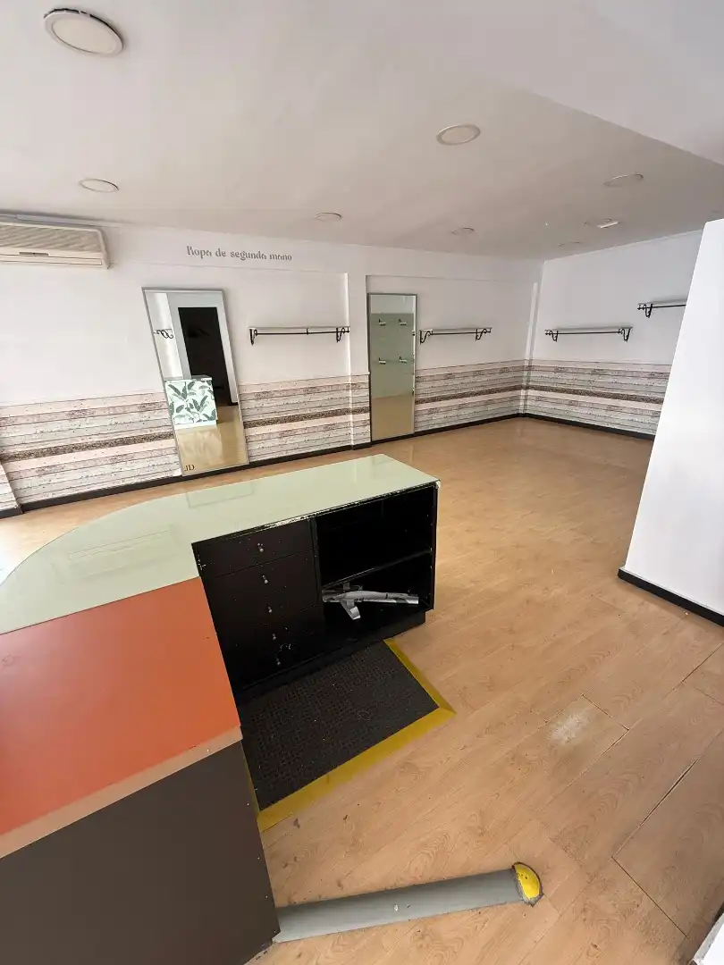 Local comercial de lloguer a Puerto de Sagunto, imagen 4