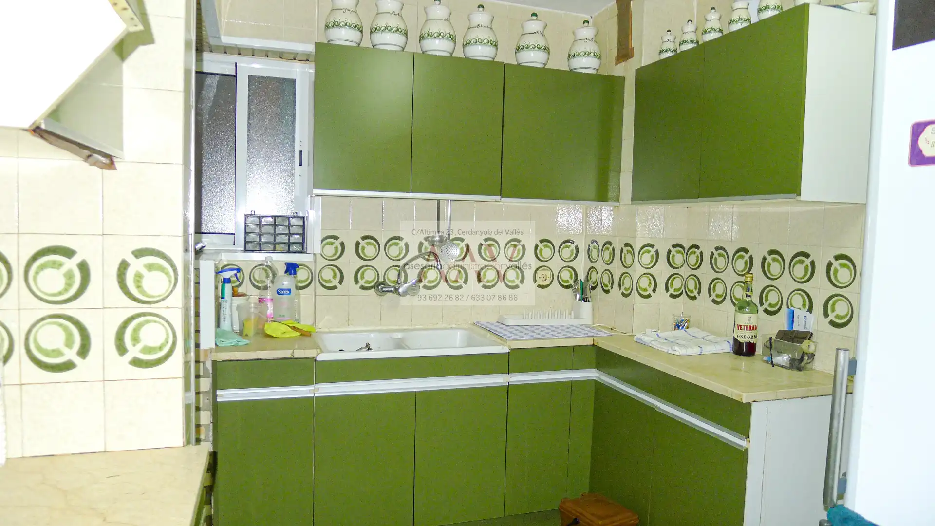 Küche von Wohnung zum Verkauf in Cerdanyola del Vallès mit Klimaanlage, Heizung und Balkon
