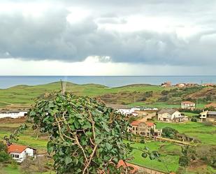 Residencial en venda en Santillana del Mar