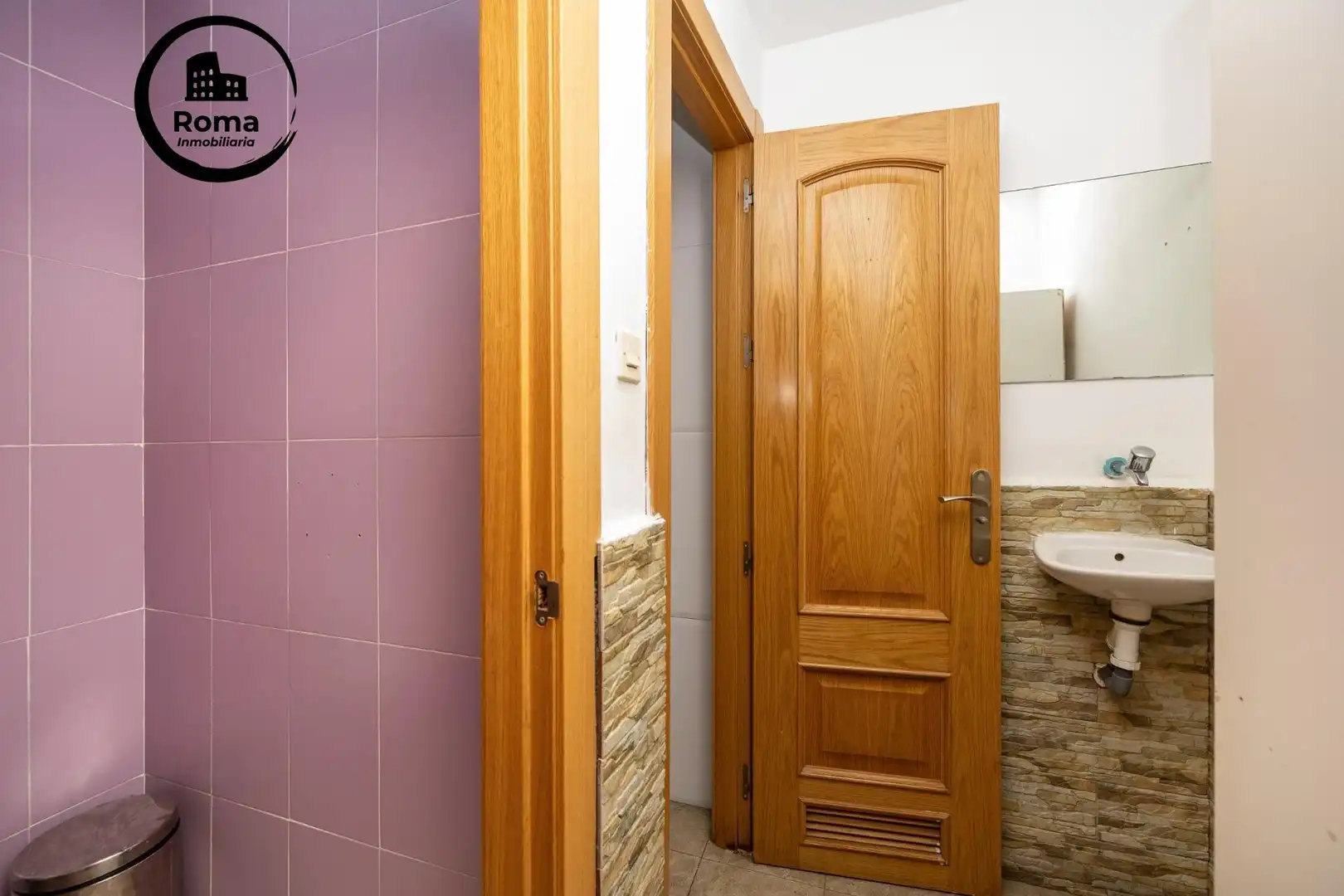 Badezimmer von Geschaftsraum zum Verkauf in Maracena mit Klimaanlage