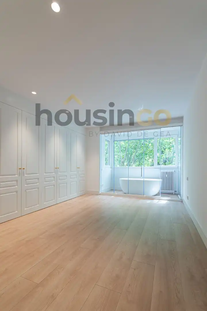 Habitación de Piso de alquiler en Madrid con Aire acondicionado y Calefacción