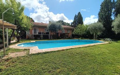 Piscina de Casa o xalet en venda en Villalbilla amb Terrassa i Piscina