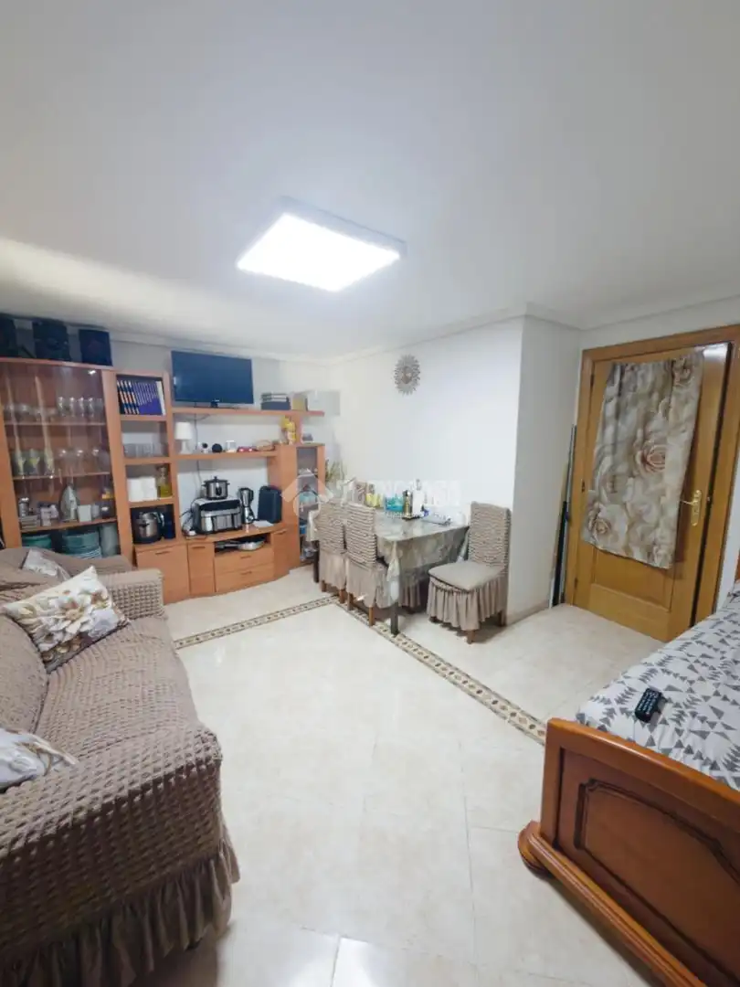 Flat for sale in Villaverde, imagen 2