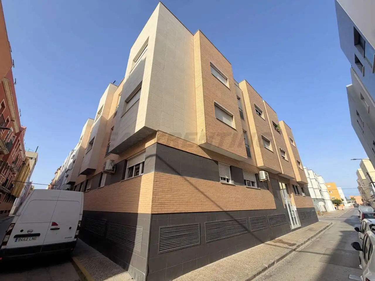 Exterior view of Flat for rent in La Línea de la Concepción  with Terrace and Furnished