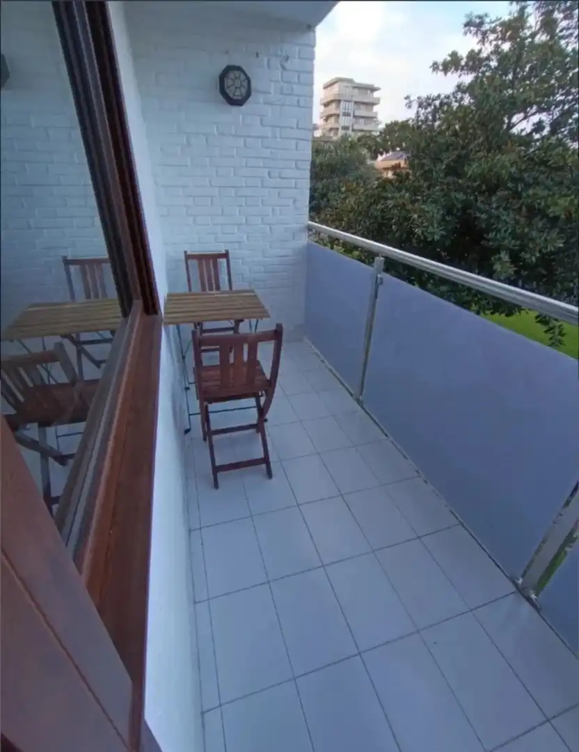 Terraza de Piso de alquiler en Laredo con Terraza, Amueblado y Balcón