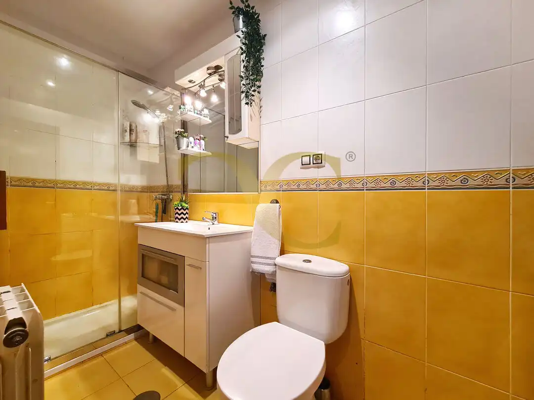Bathroom of Houses for sale in Gijón   with Heating, Private garden and Terrace