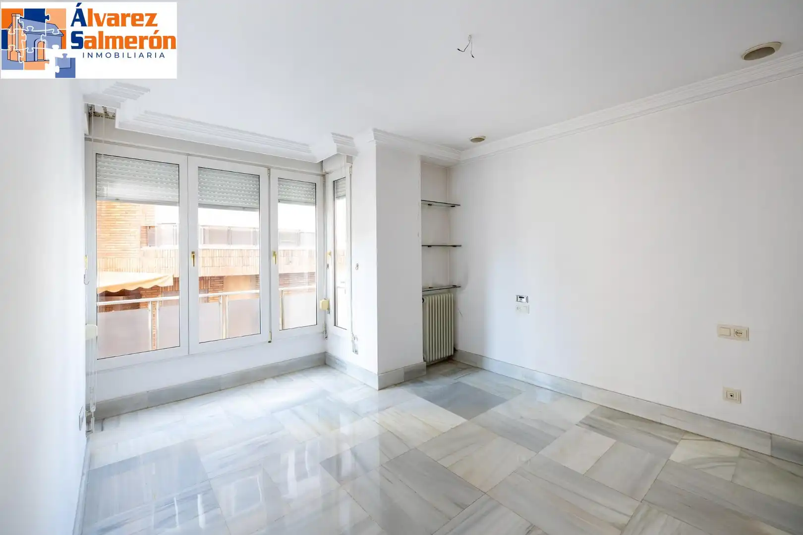 Exterior view of Flat for sale in Granada