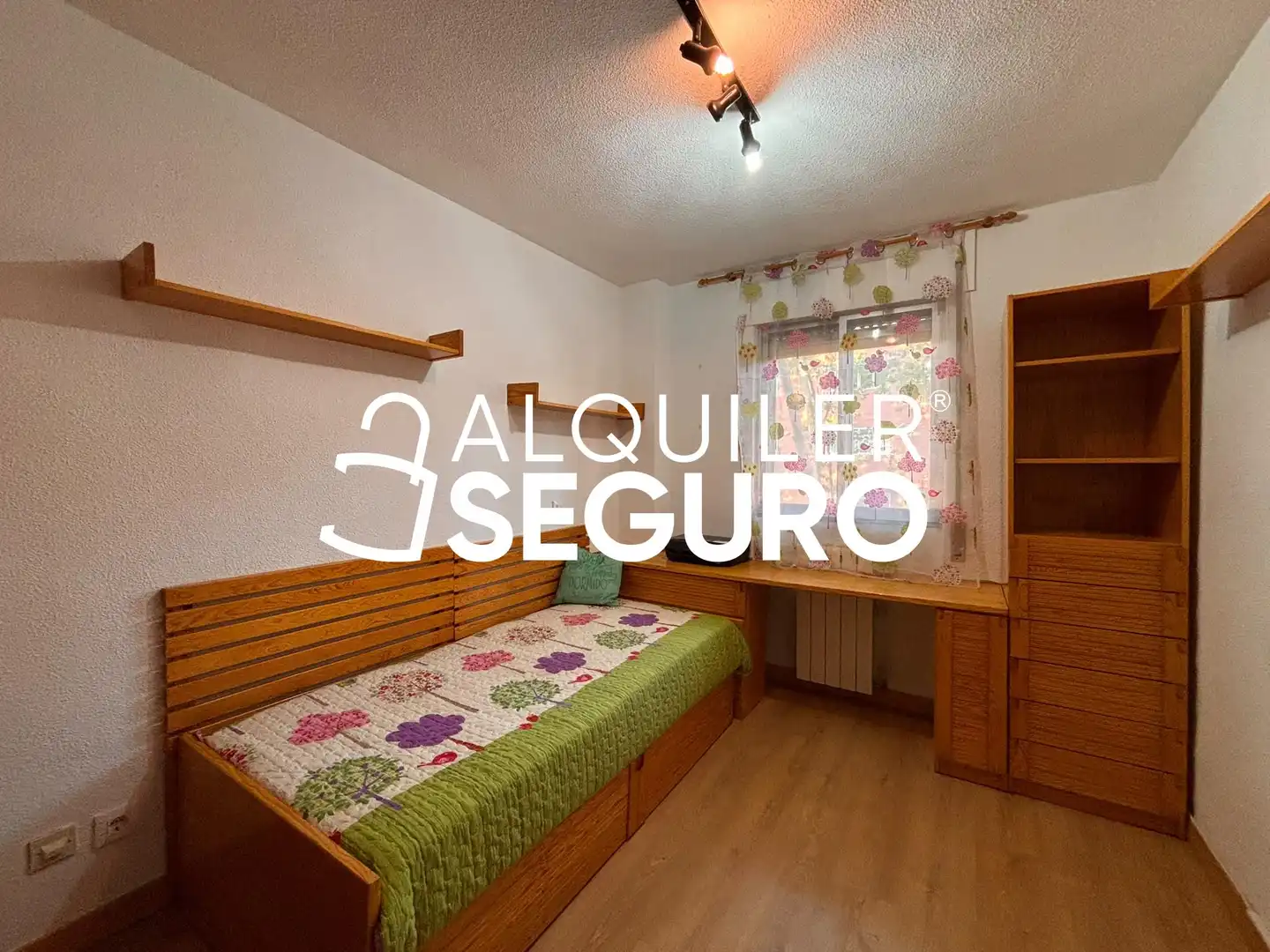 Schlafzimmer von Wohnung zur Miete in Covibar - Pablo Iglesias