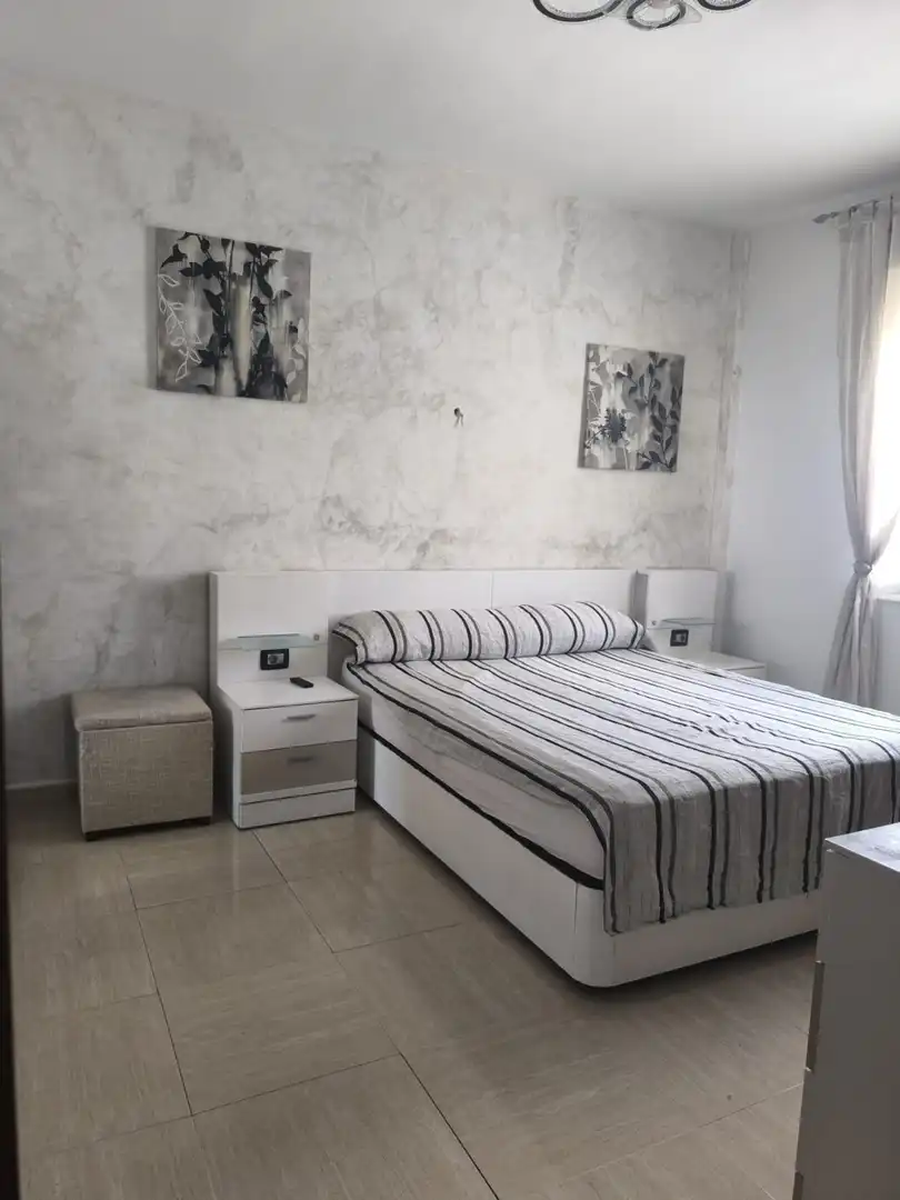 Habitación de Casa o chalet de alquiler en La Carlota