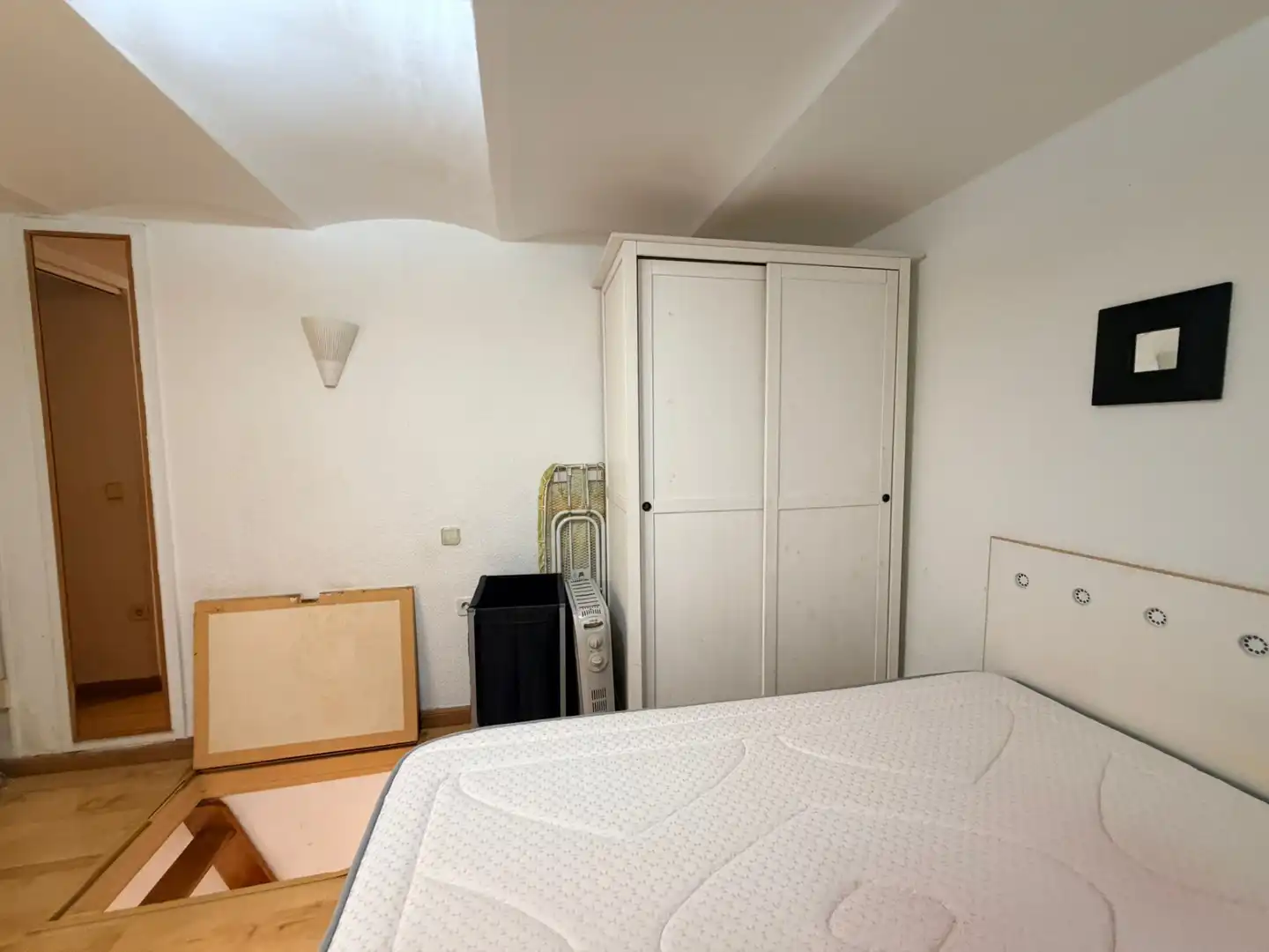Dormitori de Dúplex en venda en Madrid amb Calefacció i Moblat