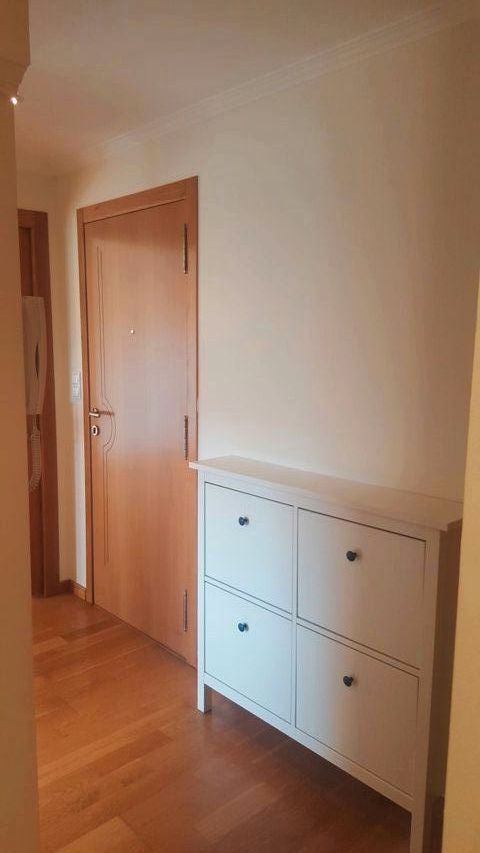 Habitación de Apartamento de alquiler en Pontevedra Capital  con Calefacción, Parquet y Trastero