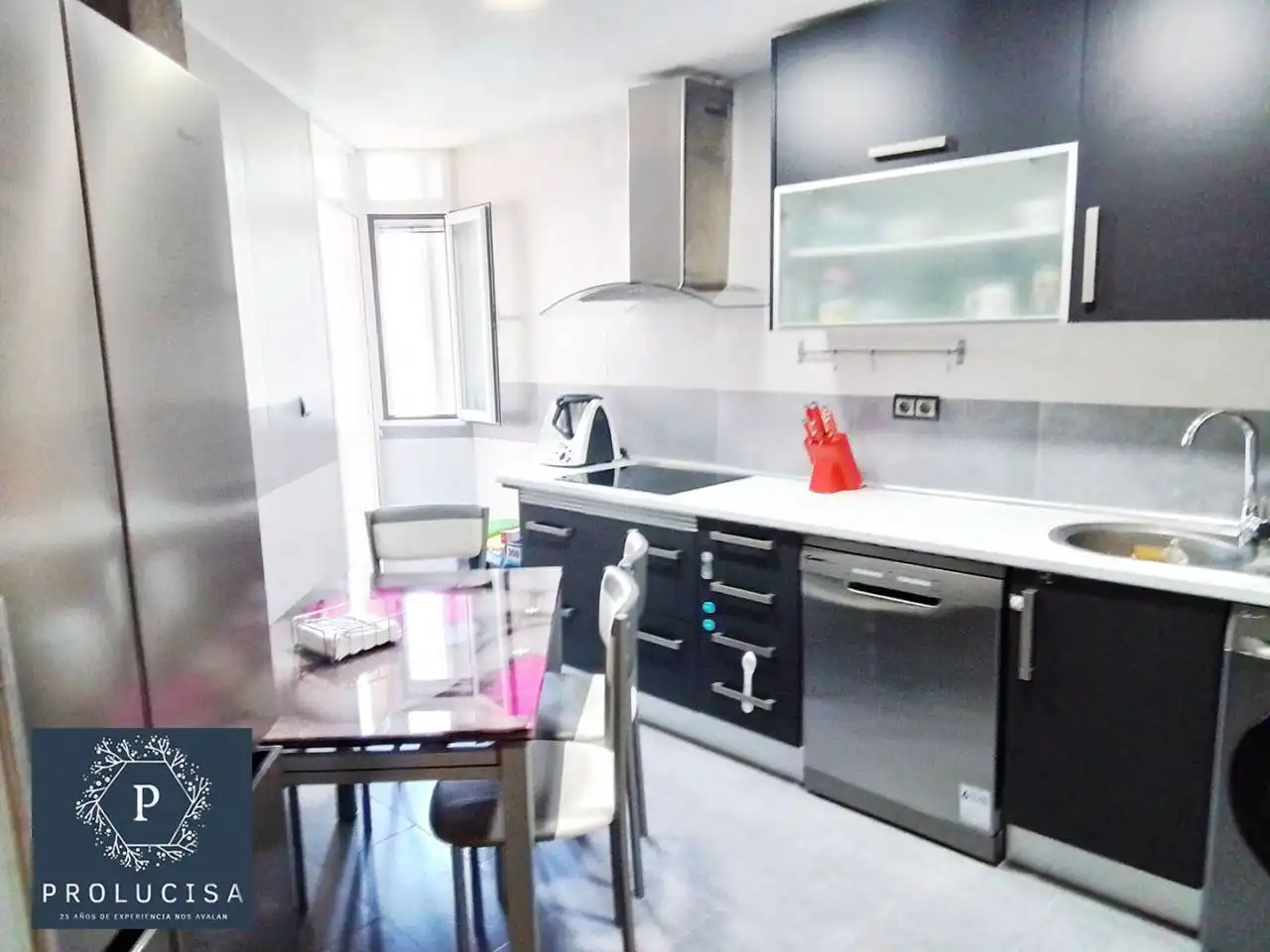 Kitchen of Flat for sale in Móstoles  with Air Conditioner, Heating and Terrace