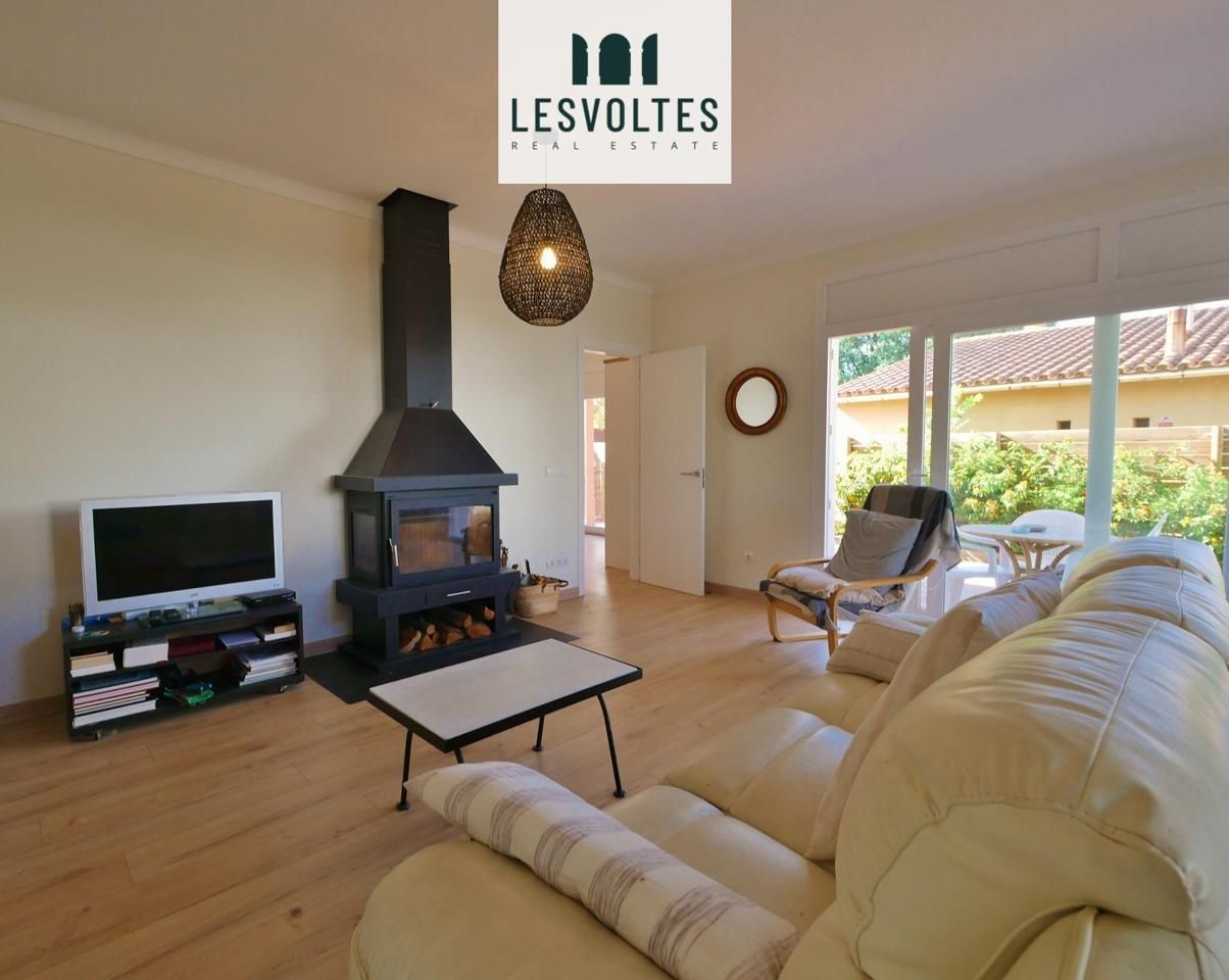 Living room of House or chalet for sale in Palafrugell  with Air Conditioner, Heating and Private garden