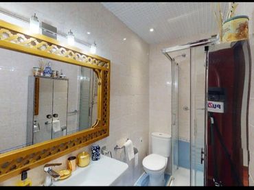 Maison mitoyenne avec balcon à vendre à Avenida de la Constitución 92