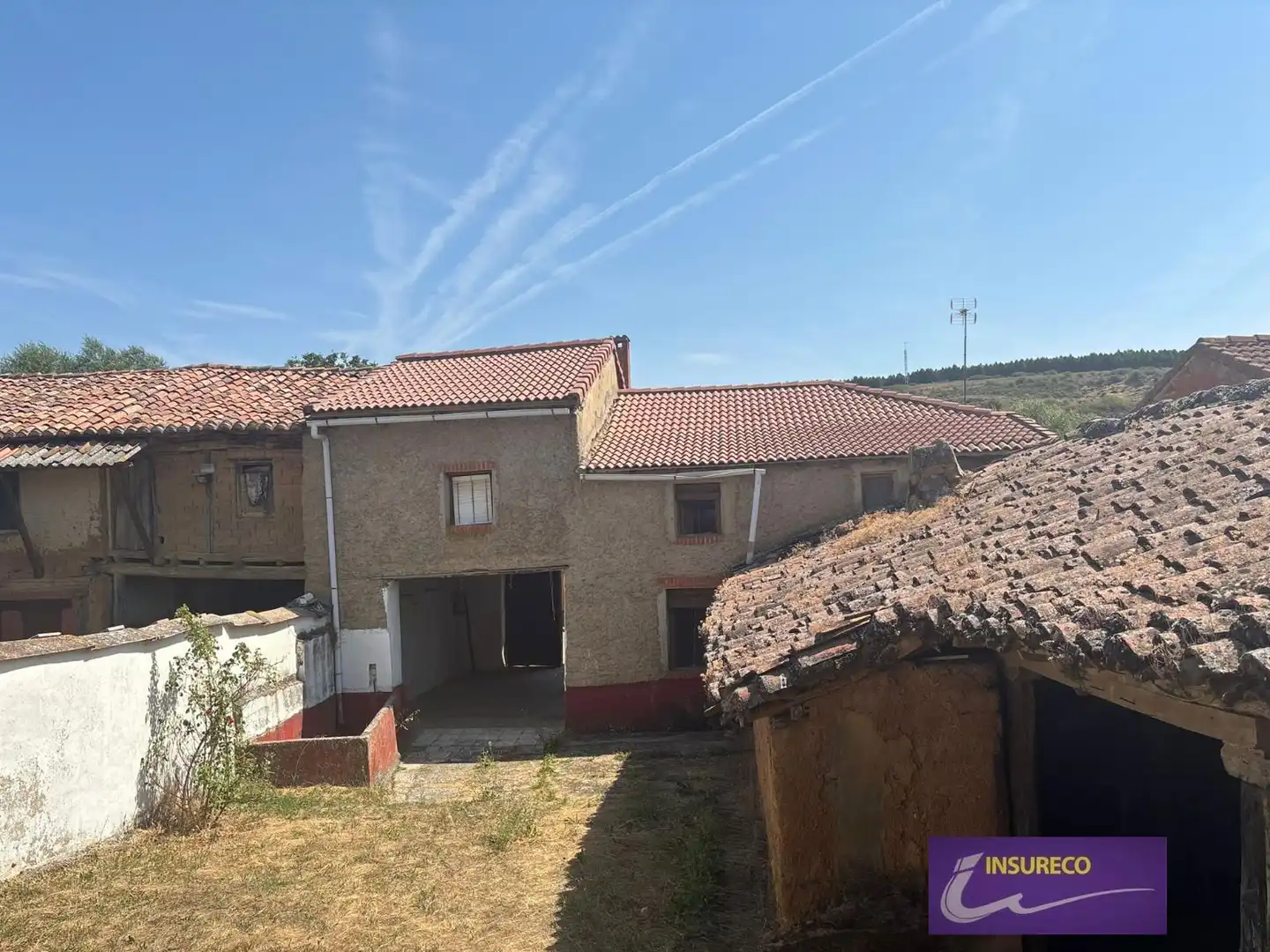 Vista exterior de Casa o chalet en venta en Gradefes con Amueblado