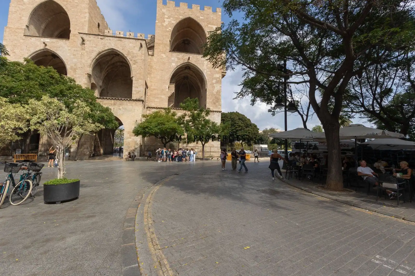 Exterior view of Flat for rent in Ciutat Vella 