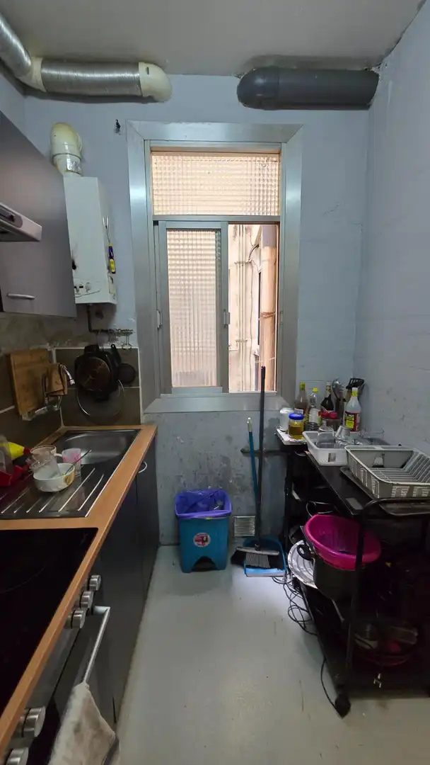Kitchen of Flat for sale in Barcelona  with Air Conditioner, Heating and Terrace