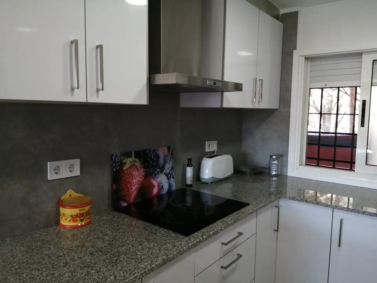 Cocina de Apartamento de alquiler en Calonge i Sant Antoni con Terraza, Amueblado y Horno