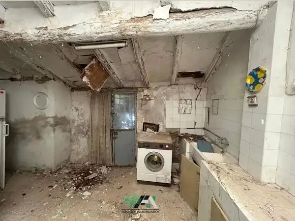 Cuina de Casa o xalet en venda en Lupión