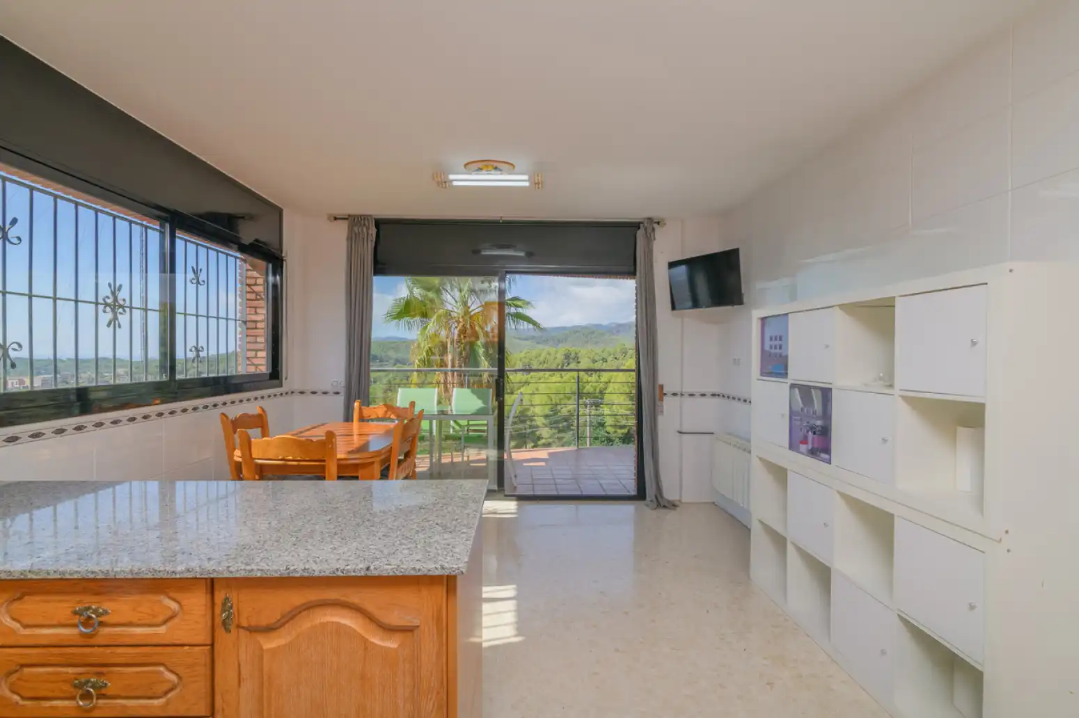 Cocina de Casa o chalet de alquiler en Viladecans con Terraza, Piscina y Balcón