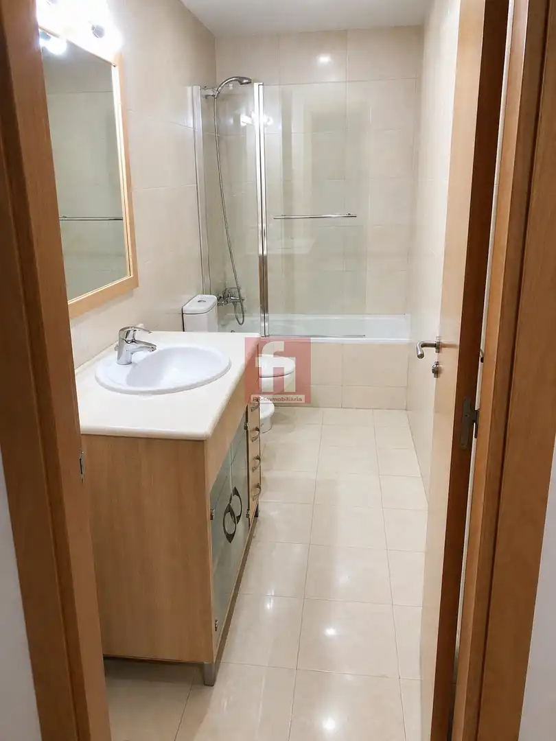 Baño de Piso en venta en Sabadell con Aire acondicionado, Calefacción y Trastero
