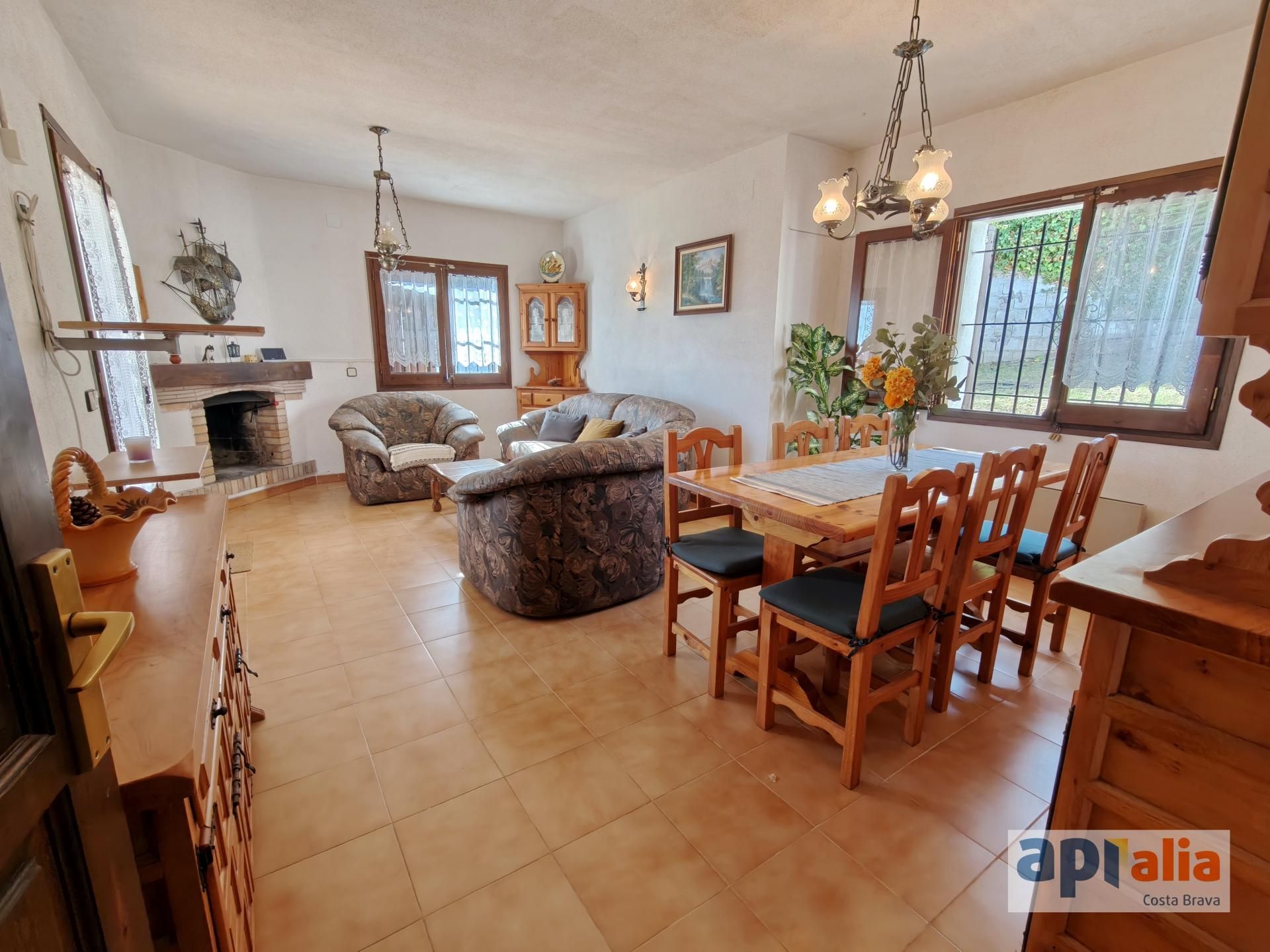 Menjador de Casa o xalet en venda en Calonge i Sant Antoni amb Terrassa