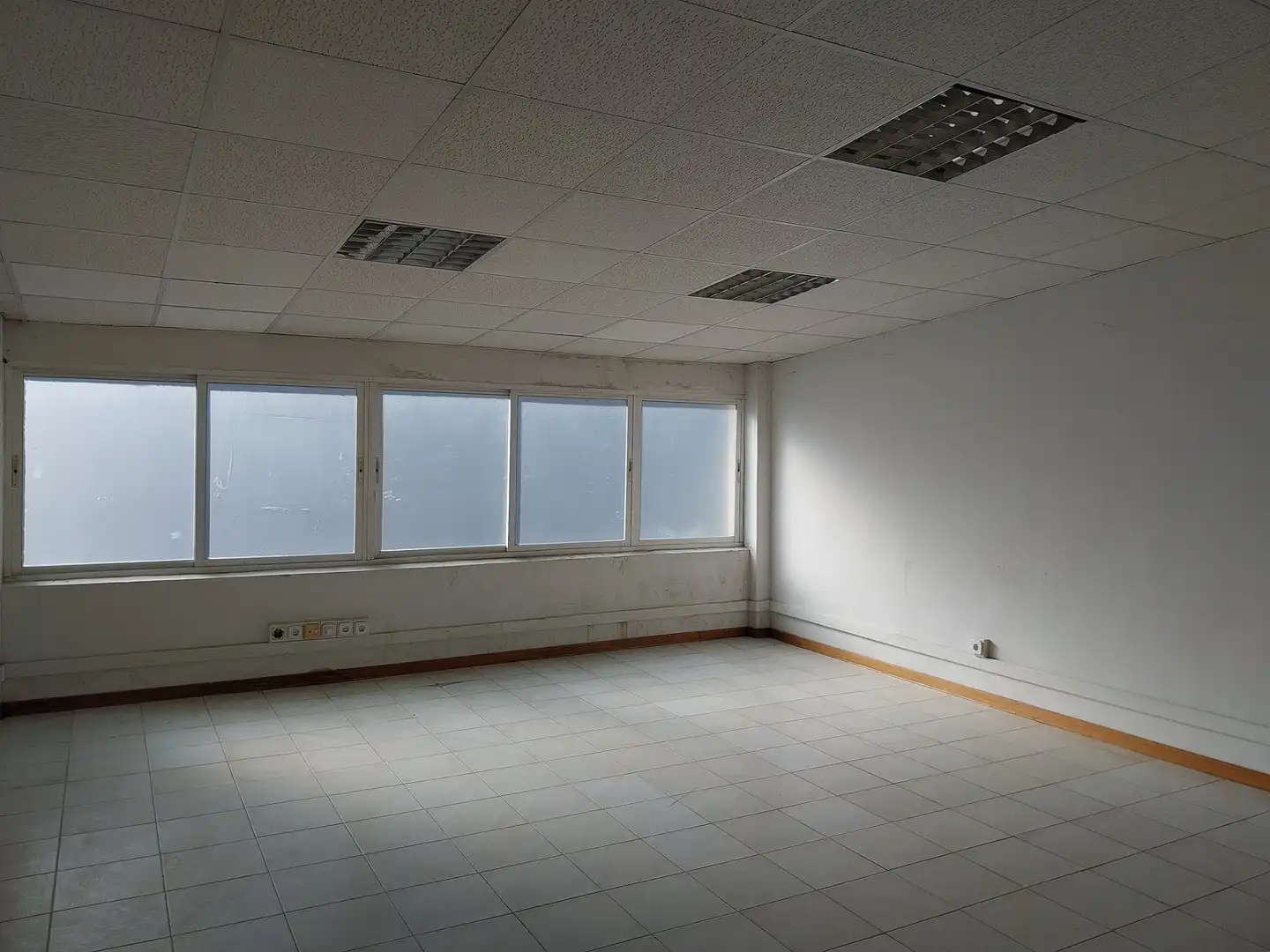 Nave industrial en venta en Algete
