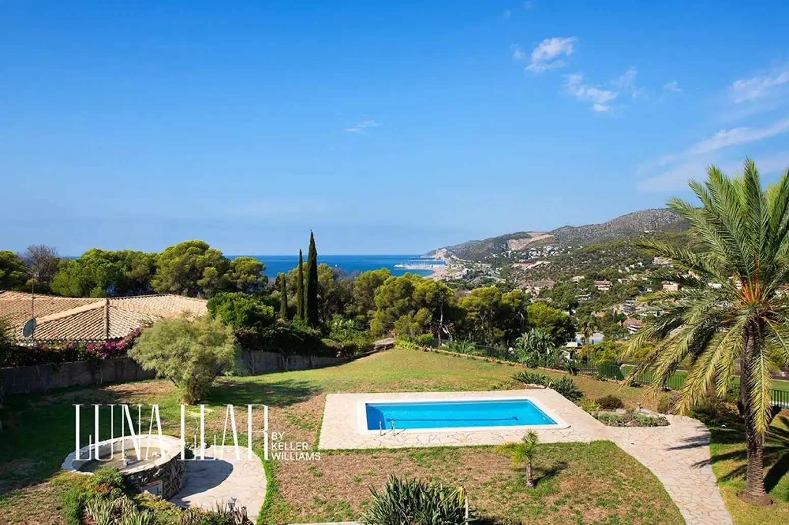 Garden of Houses for sale in Castelldefels  with Air Conditioner and Parquet flooring