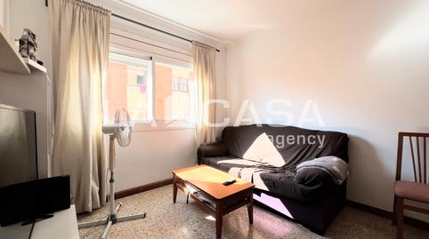 Foto 3 de Pis en venda a Llefià, Barcelona