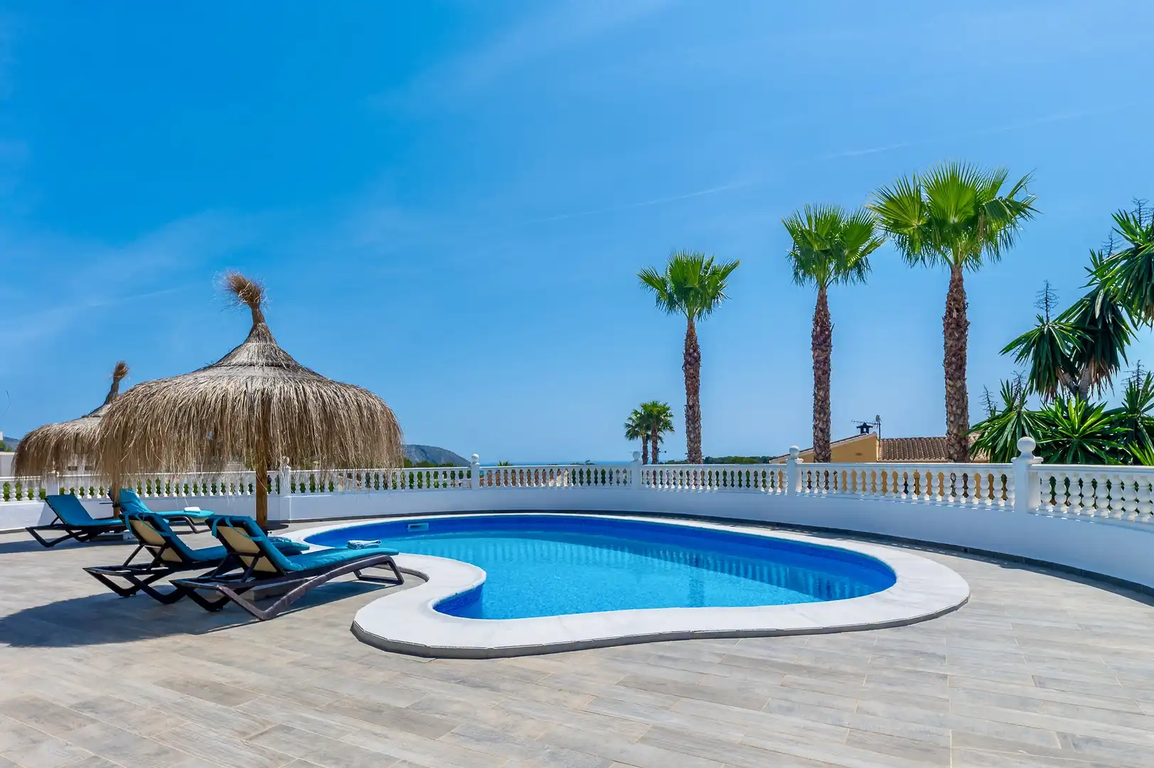 Schwimmbecken von Haus oder Chalet zum Verkauf in Moraira