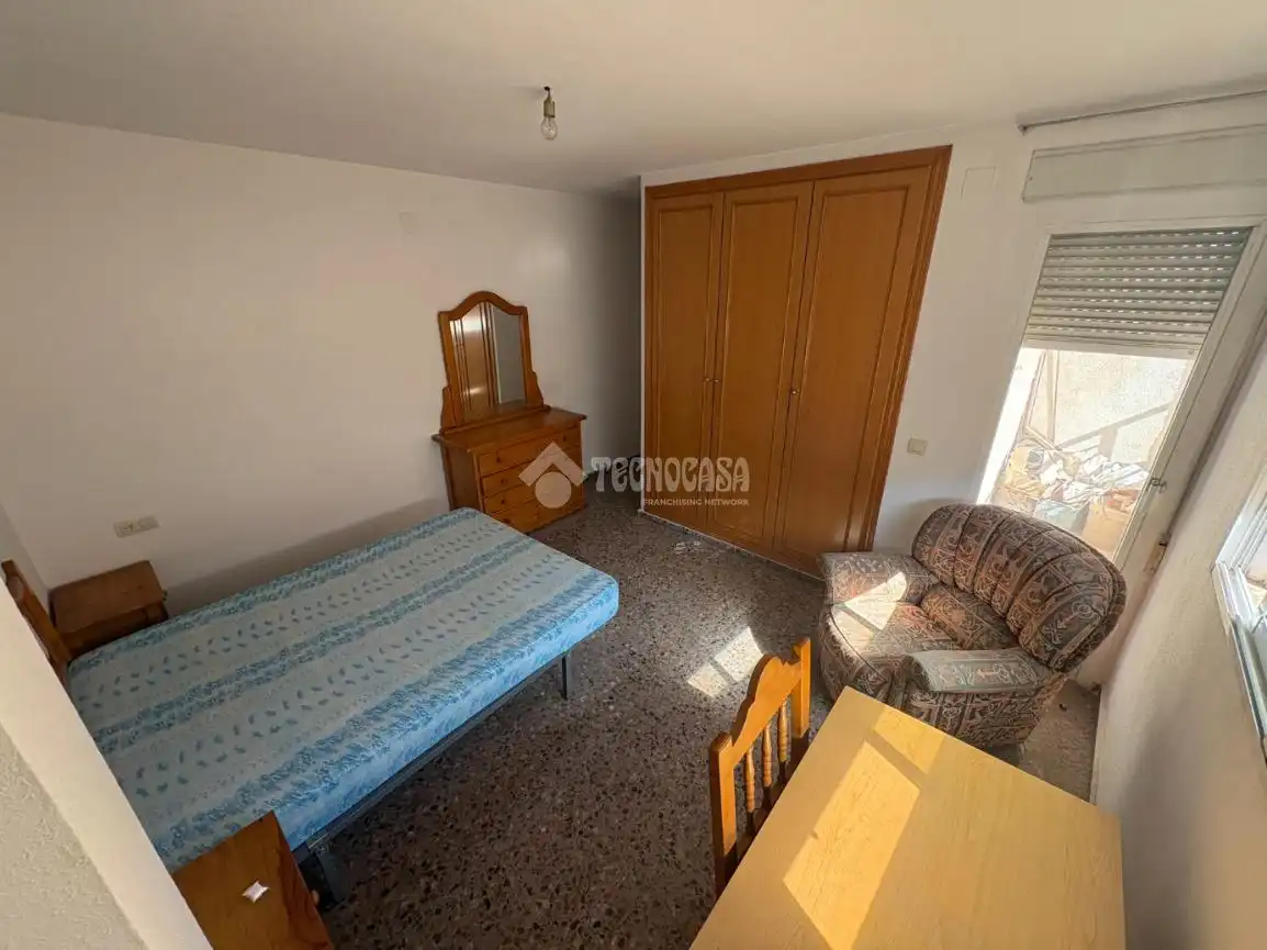 Habitación de Piso en venta en Burjassot con Balcón