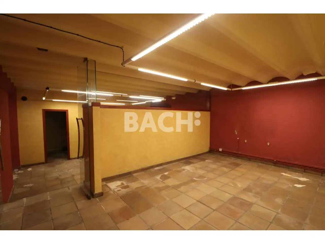 Local comercial de lloguer a Calle Sant Miquel Arcàngel, imagen 18