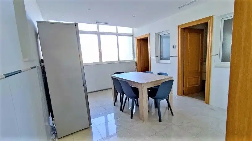 Piso de alquiler en Elche / Elx con Aire acondicionado, Calefacción y Parquet