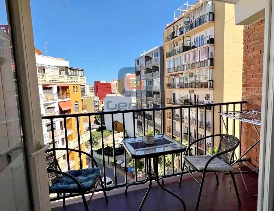 Terrasse von Wohnung zum Verkauf in Calpe / Calp mit Klimaanlage, Terrasse und Möbliert