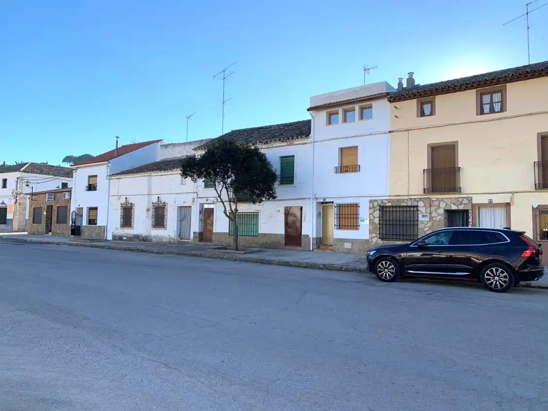 Houses for sale in Pilar , Belmonte
