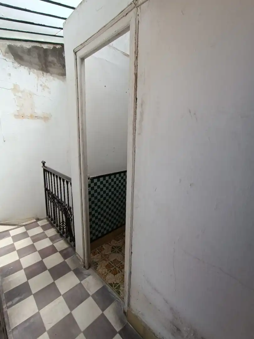 Casa adosada en venda en Sevilla amb Terrassa i Balcó