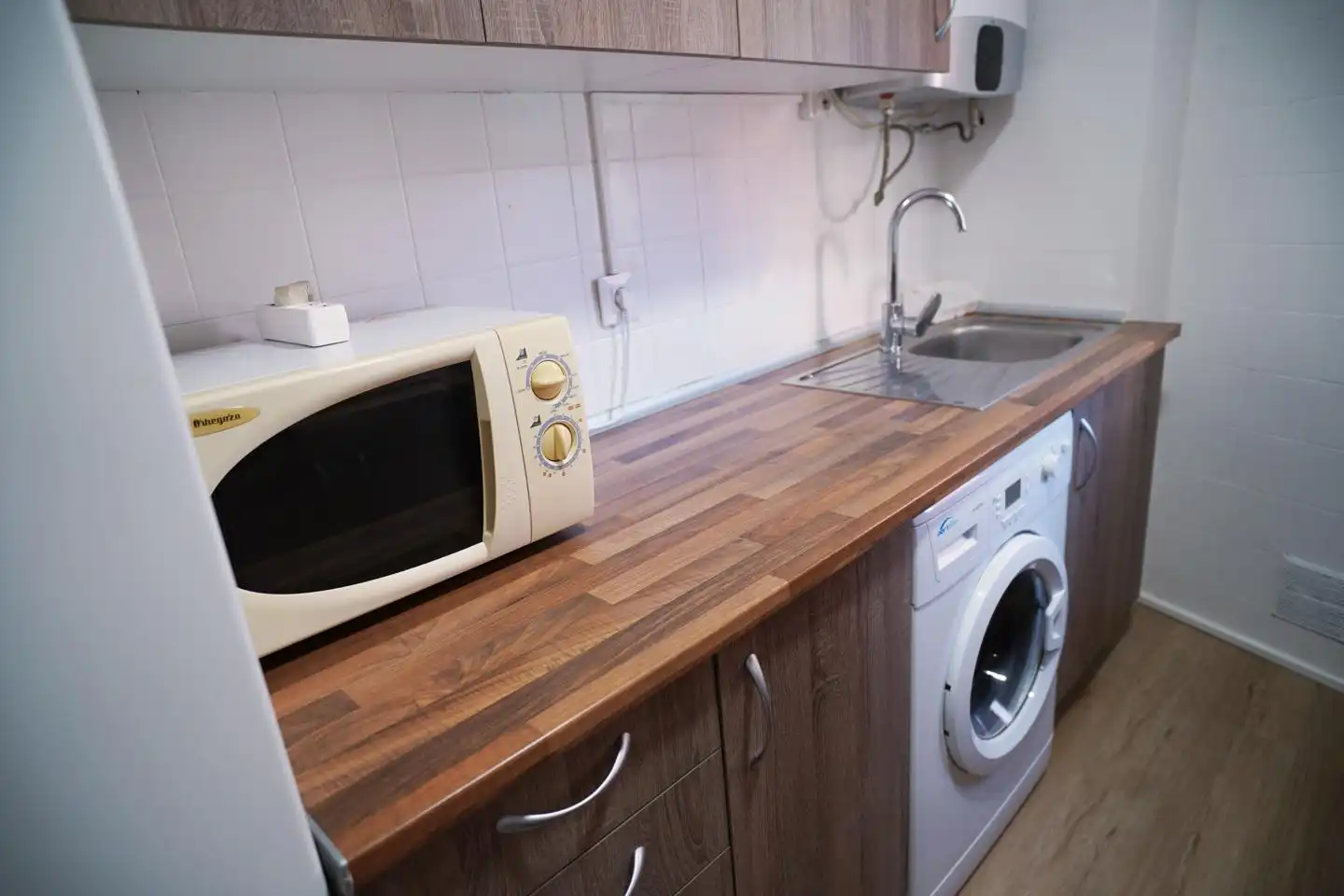 Cuina de Planta baixa de lloguer en Madrid amb Moblat